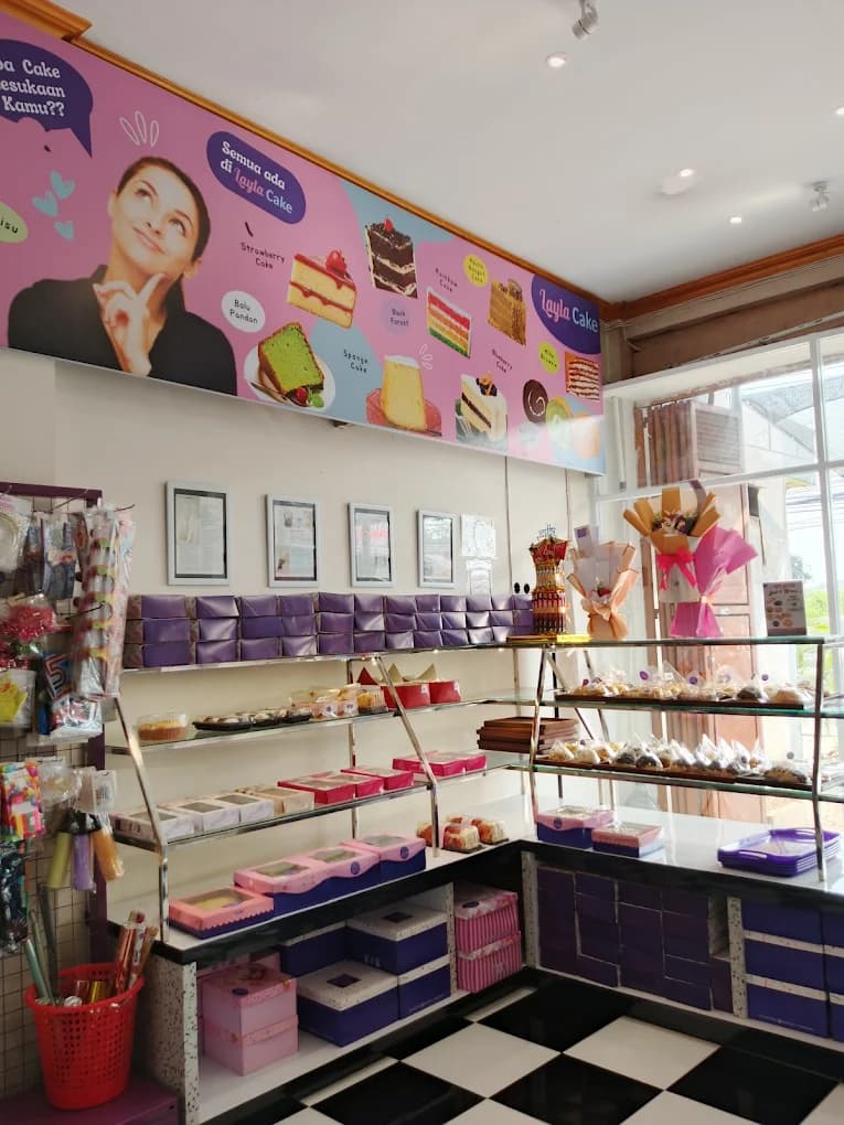 Layla Cake Pasar Kemis outlet